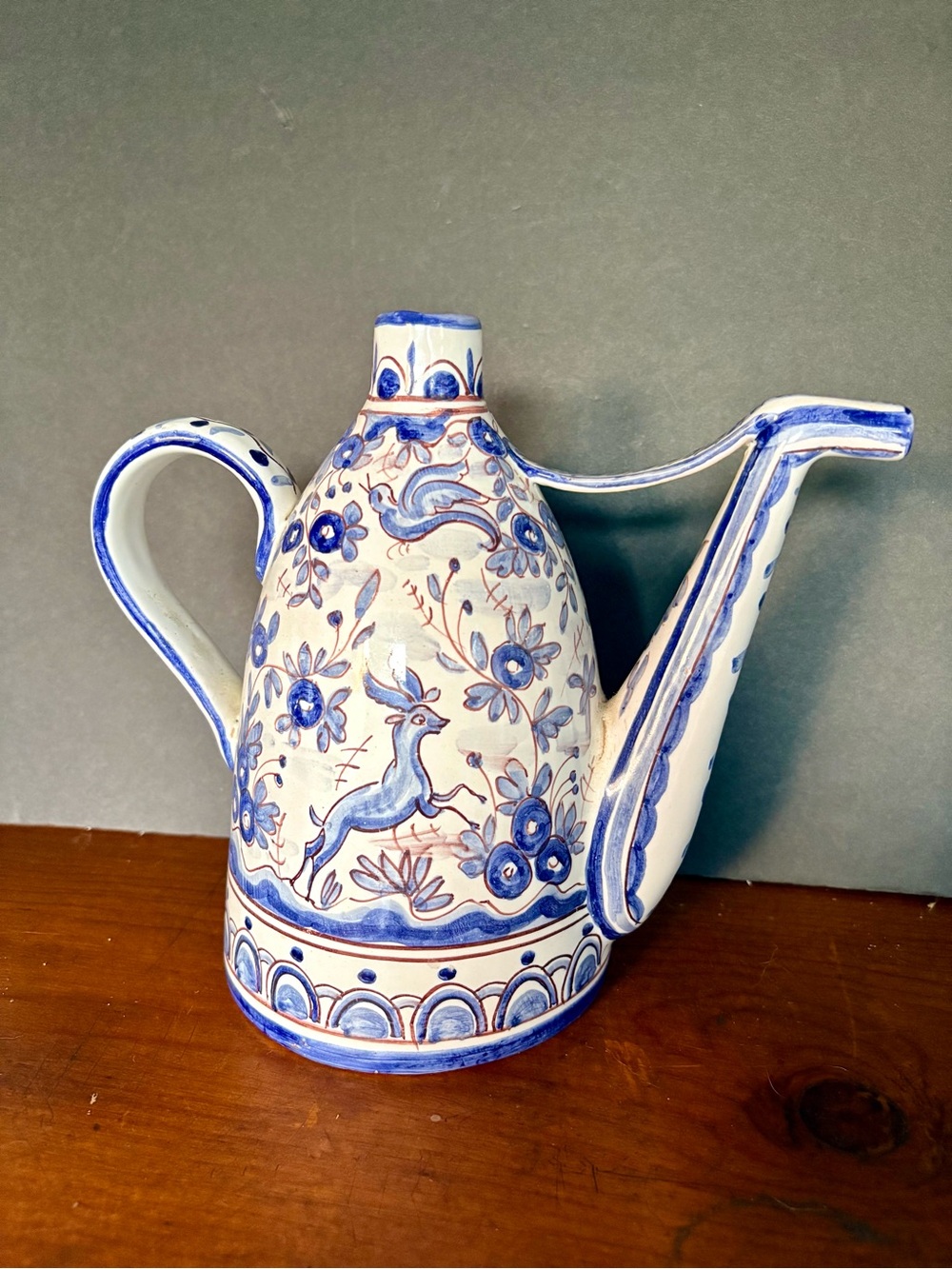 Vintage Rústica Portugal Hand-Painted Ceramic Ewer Coimbra-style
